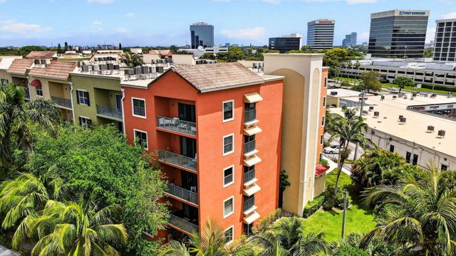 1610 Presidential Way 309, West Palm Beach, FL 33401