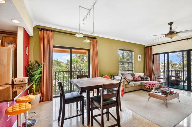 1610 Presidential Way 309, West Palm Beach, FL 33401