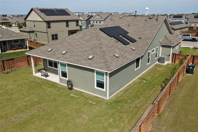185 Patagonia, Kyle, TX 78640