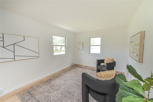 40 Mac Arthur Road, Greece, NY 14615