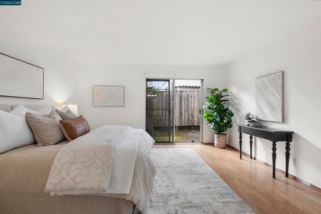 2549 San Leandro Blvd, San Leandro, CA 94578