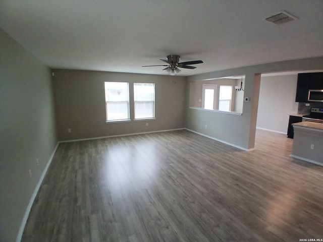 2131 Flora Vis, San Antonio, TX 78224