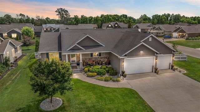 4702 N WREN DRIVE, Appleton, WI 54913