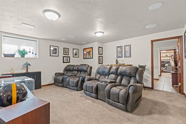 4702 N WREN DRIVE, Appleton, WI 54913