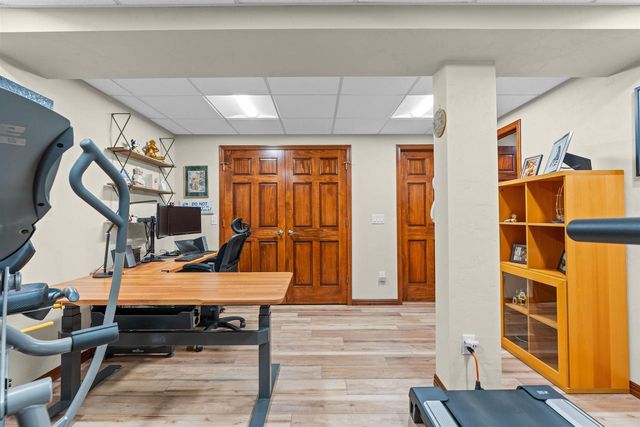 4702 N WREN DRIVE, Appleton, WI 54913
