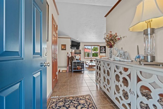 4702 N WREN DRIVE, Appleton, WI 54913