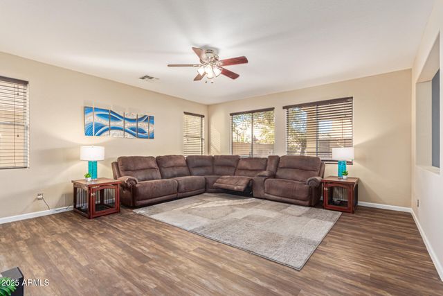 16124 W Shiloh Lane, Goodyear, AZ 85338