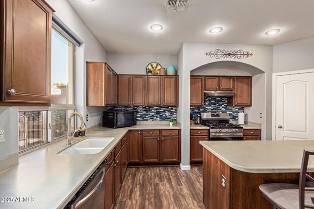 16124 W Shiloh Lane, Goodyear, AZ 85338