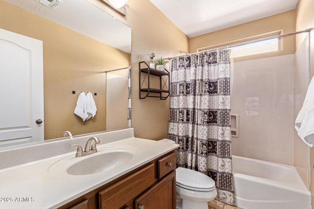 16124 W Shiloh Lane, Goodyear, AZ 85338