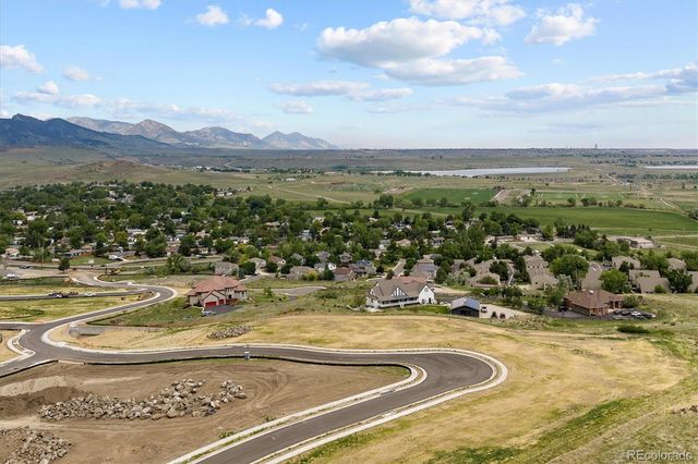 18285 W 57th Place, Golden, CO 80403