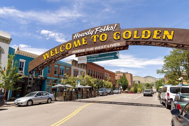 18285 W 57th Place, Golden, CO 80403
