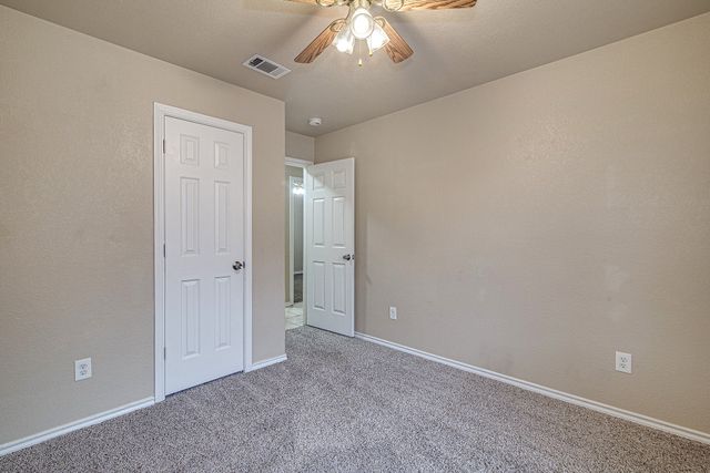 116 Honey Bee Drive, Joshua, TX 76058