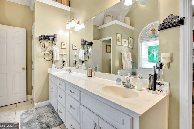 2554 Cedar Way, Loganville, GA 30052