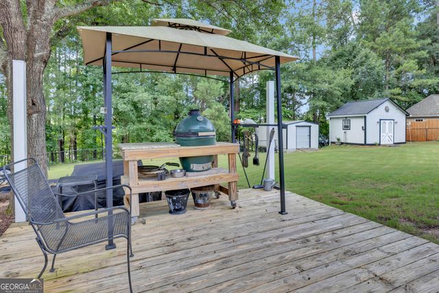 2554 Cedar Way, Loganville, GA 30052