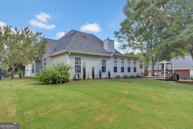 2554 Cedar Way, Loganville, GA 30052