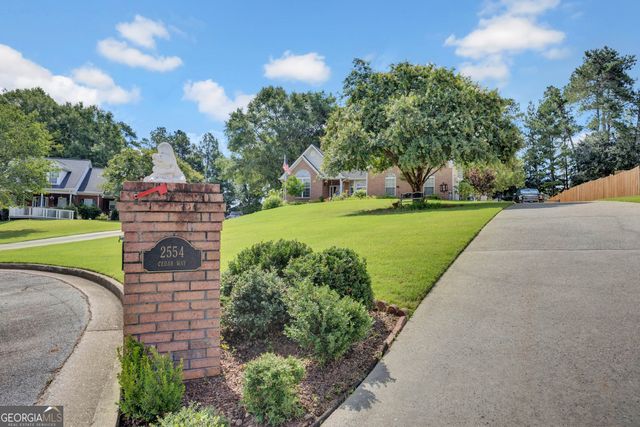 2554 Cedar Way, Loganville, GA 30052