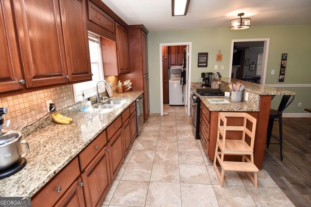 1448 Dauset Drive, Griffin, GA 30224