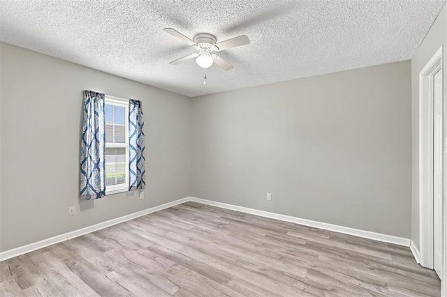 5817 Dundee Street, Lake Charles, LA 70605