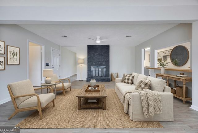 1608 Double Churches Road, Columbus, GA 31904