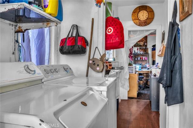 9019 S San Pedro, Los Angeles, CA 90003