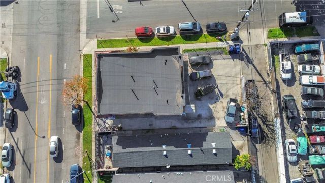 9019 S San Pedro, Los Angeles, CA 90003