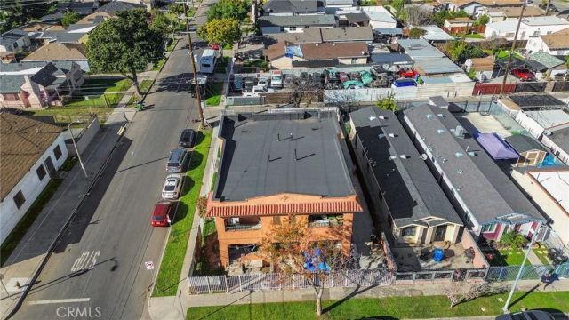 9019 S San Pedro, Los Angeles, CA 90003