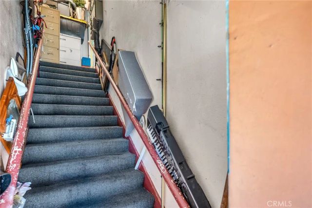 9019 S San Pedro, Los Angeles, CA 90003
