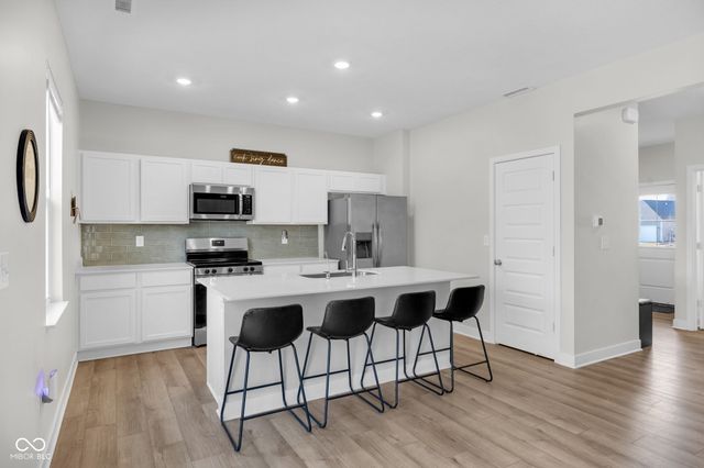 11610 Cotterill Way, Indianapolis, IN 46235