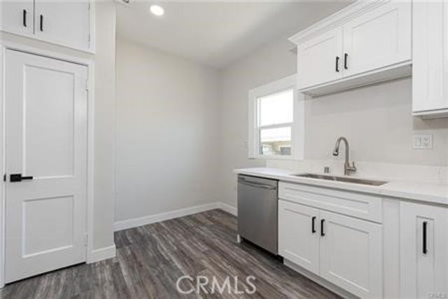 1017 S Washburn, Corona, CA 92882