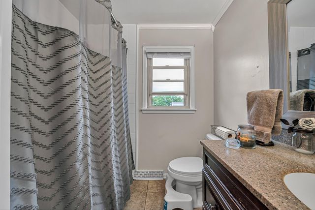 5733 Sierra DR, Roanoke, VA 24012