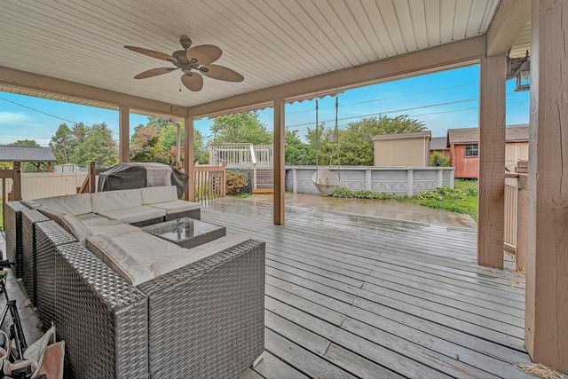 5733 Sierra DR, Roanoke, VA 24012