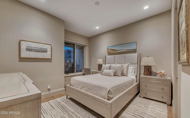 5553 E STELLA Lane, Paradise Valley, AZ 85253