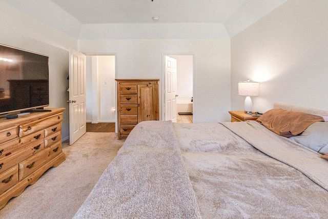 804 Ridge Point Drive, Grand Prairie, TX 75052