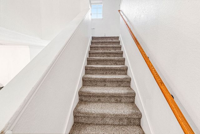 804 Ridge Point Drive, Grand Prairie, TX 75052