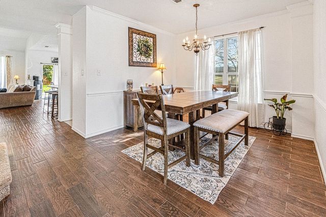 804 Ridge Point Drive, Grand Prairie, TX 75052