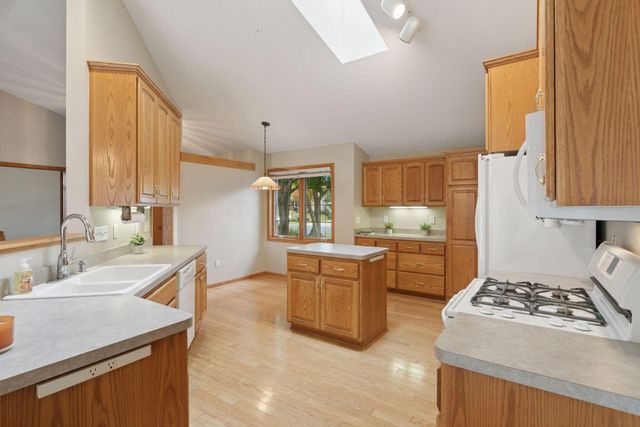 10025 Northwood Lane N, Brooklyn Park, MN 55443