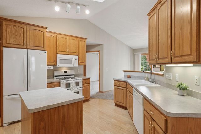 10025 Northwood Lane N, Brooklyn Park, MN 55443