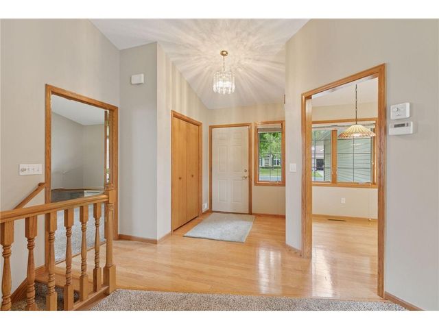 10025 Northwood Lane N, Brooklyn Park, MN 55443