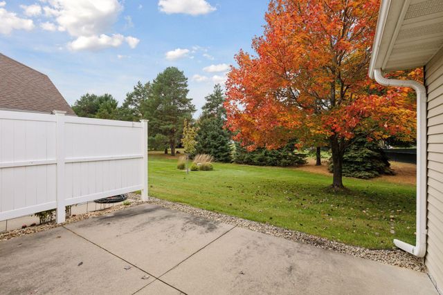 10025 Northwood Lane N, Brooklyn Park, MN 55443