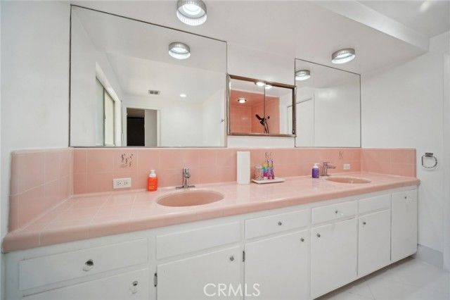 12218 Sarazen Place, Granada Hills (los Angeles), CA 91344