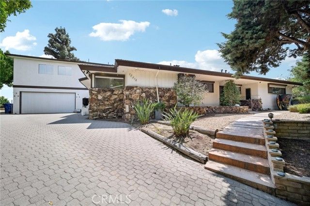 12218 Sarazen Place, Granada Hills (los Angeles), CA 91344
