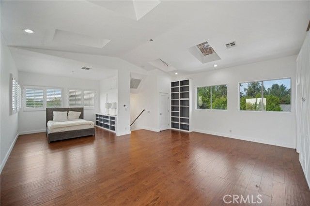 12218 Sarazen Place, Granada Hills (los Angeles), CA 91344