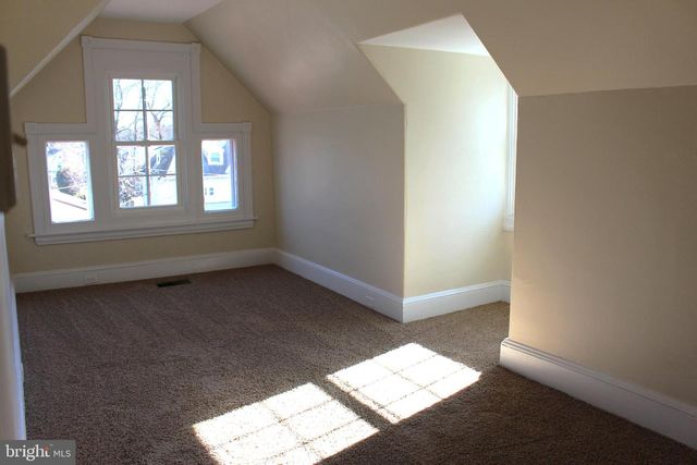 31 PARK AVENUE, Oreland, PA 19075