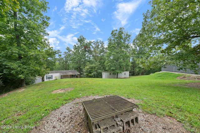 60 Hickory Ln, Clarkson, KY 42726