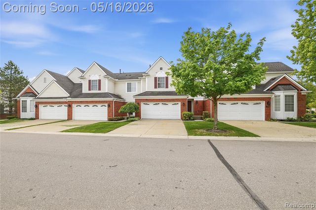 41782 Brownstone Drive, Novi, MI 48377