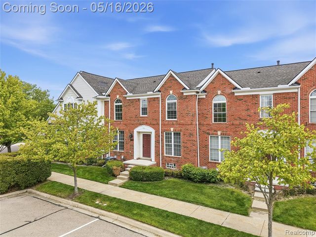 41782 Brownstone Drive, Novi, MI 48377