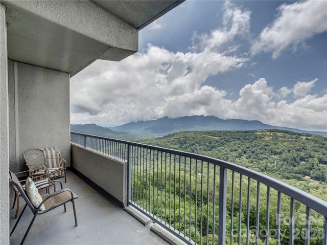 303 Sugar Top Drive 2718, Sugar Mountain, NC 28604