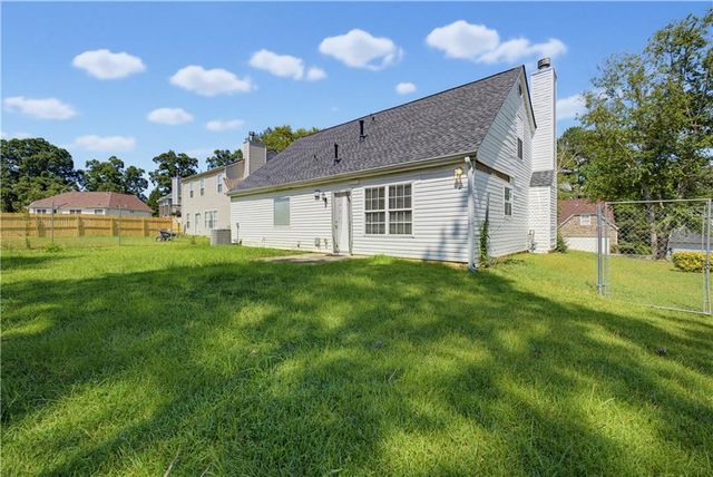2545 Lake Royale Drive, Riverdale, GA 30296