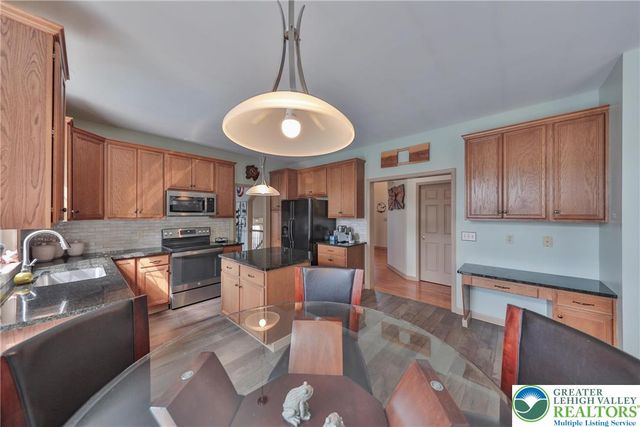 2996 Mosser Drive, Salisbury Twp, PA 18103