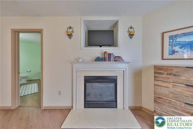 2996 Mosser Drive, Salisbury Twp, PA 18103